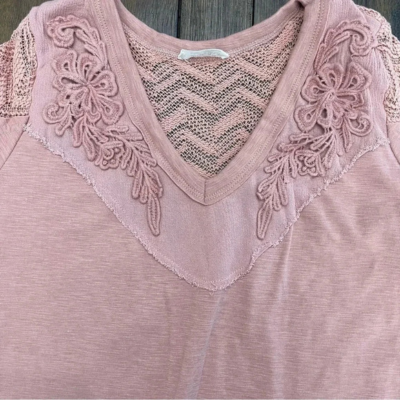 Miss Me Pieced Crochet Top. Sz Small. Mauve pink. - Picture 7 of 9